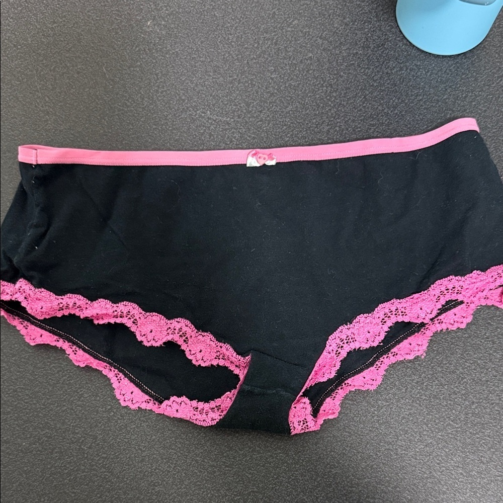 Fruit of the Loom Black Hipster Panty with Pink Lace Trim